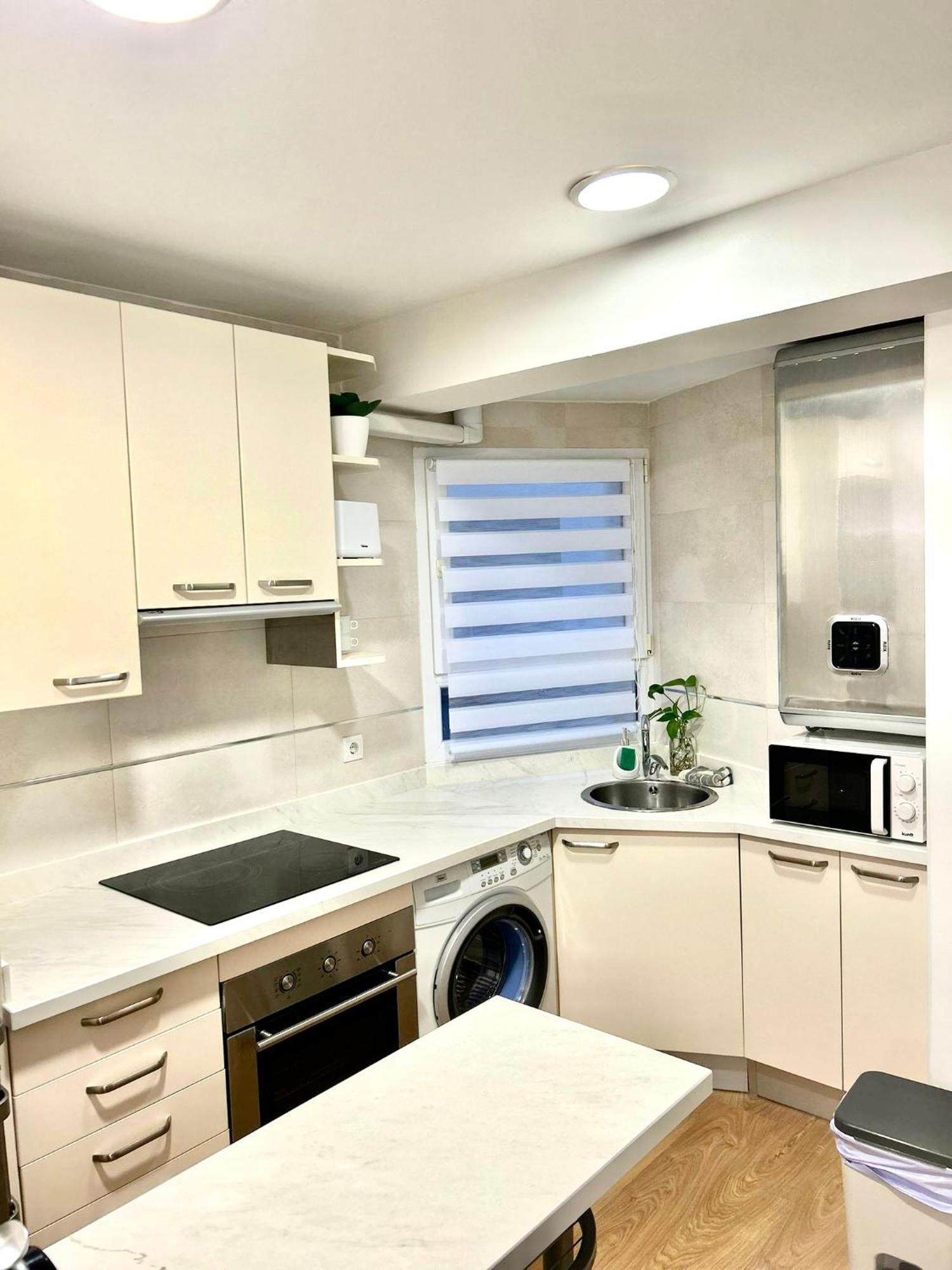 Apartamento Pelayo Gijón Exterior foto